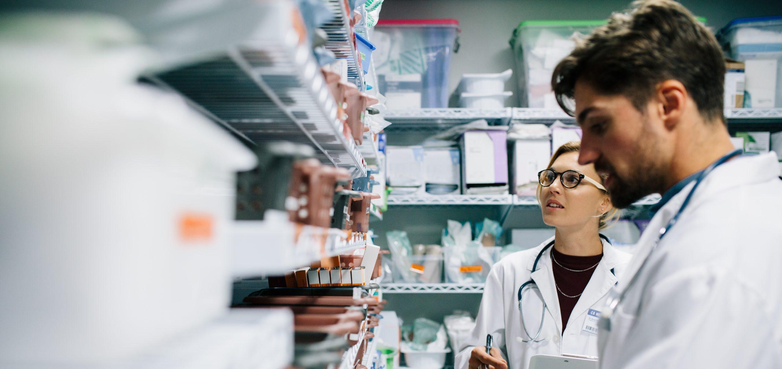 imagem de Farmacêuticos no hospital