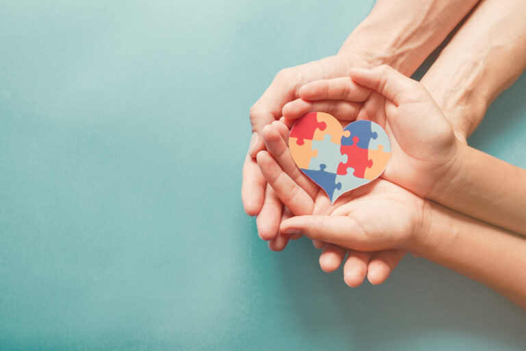 imagem de Estão abertas as inscrições para o curso de Atualização e Identificação Precoce do Autismo!