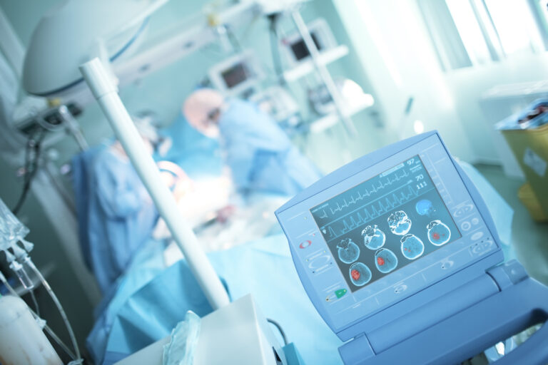 UTIs especializadas em doenças infecciosas obtêm melhor desempenho no manejo de infecções graves no sistema nervoso