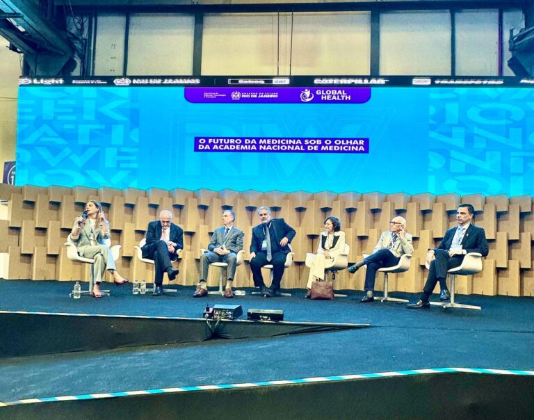 Dra. Fernanda Tovar-Moll participa de debate sobre o futuro da medicina no Rio Innovation Week