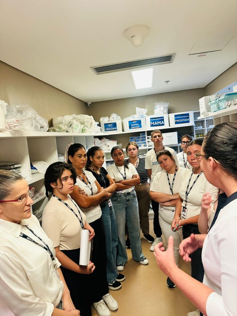imagem de Alunos do Técnico em Enfermagem do IDOR RJ vivenciam a prática em visitas técnicas a hospitais da Rede D’Or