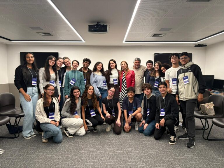 imagem de Programa Férias com Ciência chega à 5ª edição e já recebeu mais de 100 estudantes no IDOR